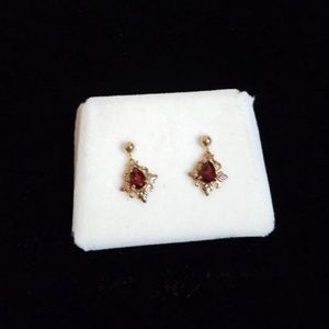 Black Hills Gold 10k/12k Garnet Earrings